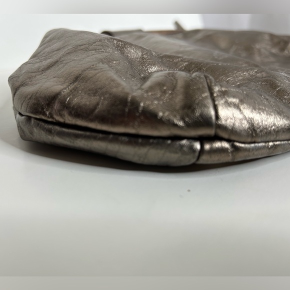Bags by Pinky Vintage Metallic Leather Crossbody Bag - Picture 8 of 15